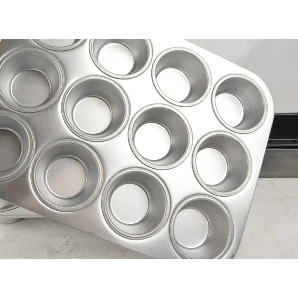19 Pc Assorted Baking Pan Lot Muffin Cake Loaf Springform Wilton Wear-Ever
